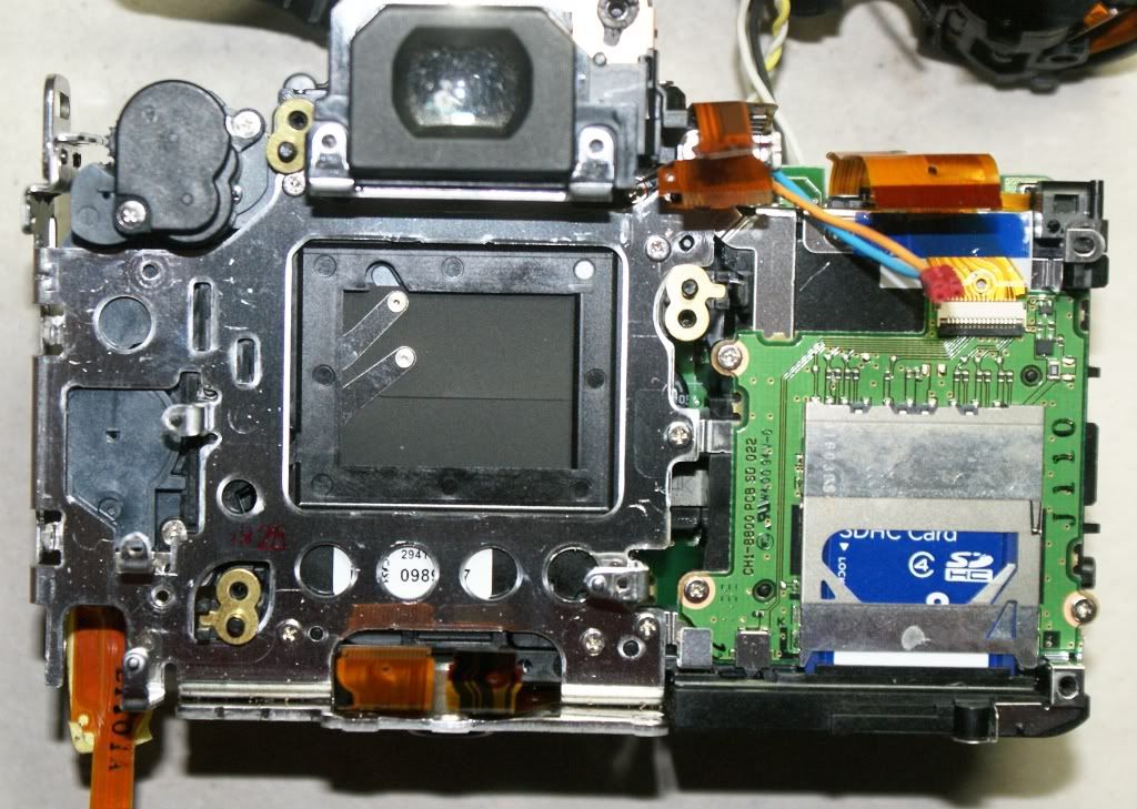 1100D-Sensor-11.jpg